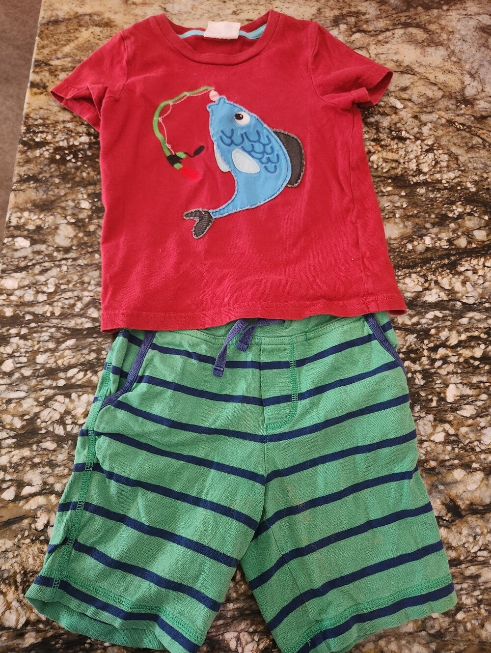 Mini Boden Red Tee with Blue Fish Applique and Green Striped Shorts 2/3